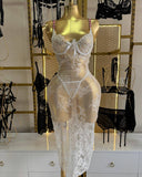 Beyaz Dantel Gecelik – Tanga Hediyeli 2 Parça Şık ve Romantik Lingerie Set