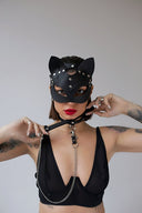 🖤 Red & Black 7 Parça Bondage Master Set – Maske, Kelepçe, Ağız Topu, Tasma & Flogger (Gizli Gönderim)