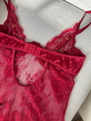 İsabella bordo Transparan Dantel Babydoll – Zarif ve Romantik İç Giyim Tasarımı