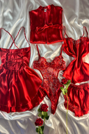 Hearth Love 6 Parça Kırmızı Kalp Detaylı Bodysuit Set – Özel Kutulu ve Hediye Paketli Zarif Tasarım