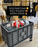 Siyah Dantel Gecelik – Tanga Hediyeli 2 Parça Şık ve Romantik Lingerie Set