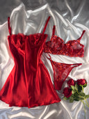 Kırmızı Kalpli 3 Parça Set – Zarif Elbise ve Bralet Takımı