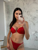 Dream Angels Kırmızı Destekli Sütyen Takımı – Zarif ve Şık Lingerie Set
