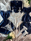 Elsa Floral 10 Parça İpek Saten Set – Özel Kutulu & Jartiyer Hediyeli Lüks Paket